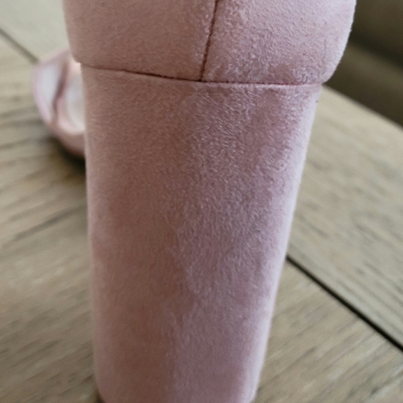 Chinese Laundry pink size 7.5 shoes - Picture 3 of 3